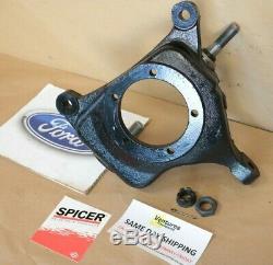 Ford Dana 60 Steering Knuckle With New Ball Joints Installed RH Side 1995-1997